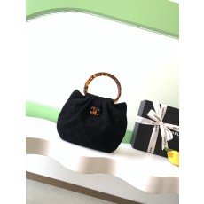 Chanel 샤넬 26C 크루즈 스웨이드 토트백 가방 (미디엄)