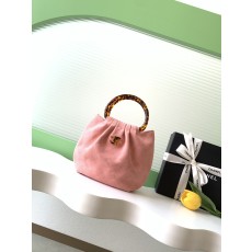 Chanel 샤넬 26C 크루즈 스웨이드 토트백 가방 (미디엄)