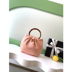 Chanel 샤넬 26C 크루즈 스웨이드 토트백 가방 (미디엄)