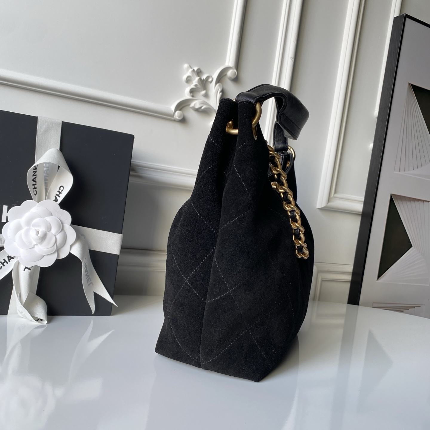 Chanel 샤넬 26C 스웨이드 호보 백 (AS5970) 가방