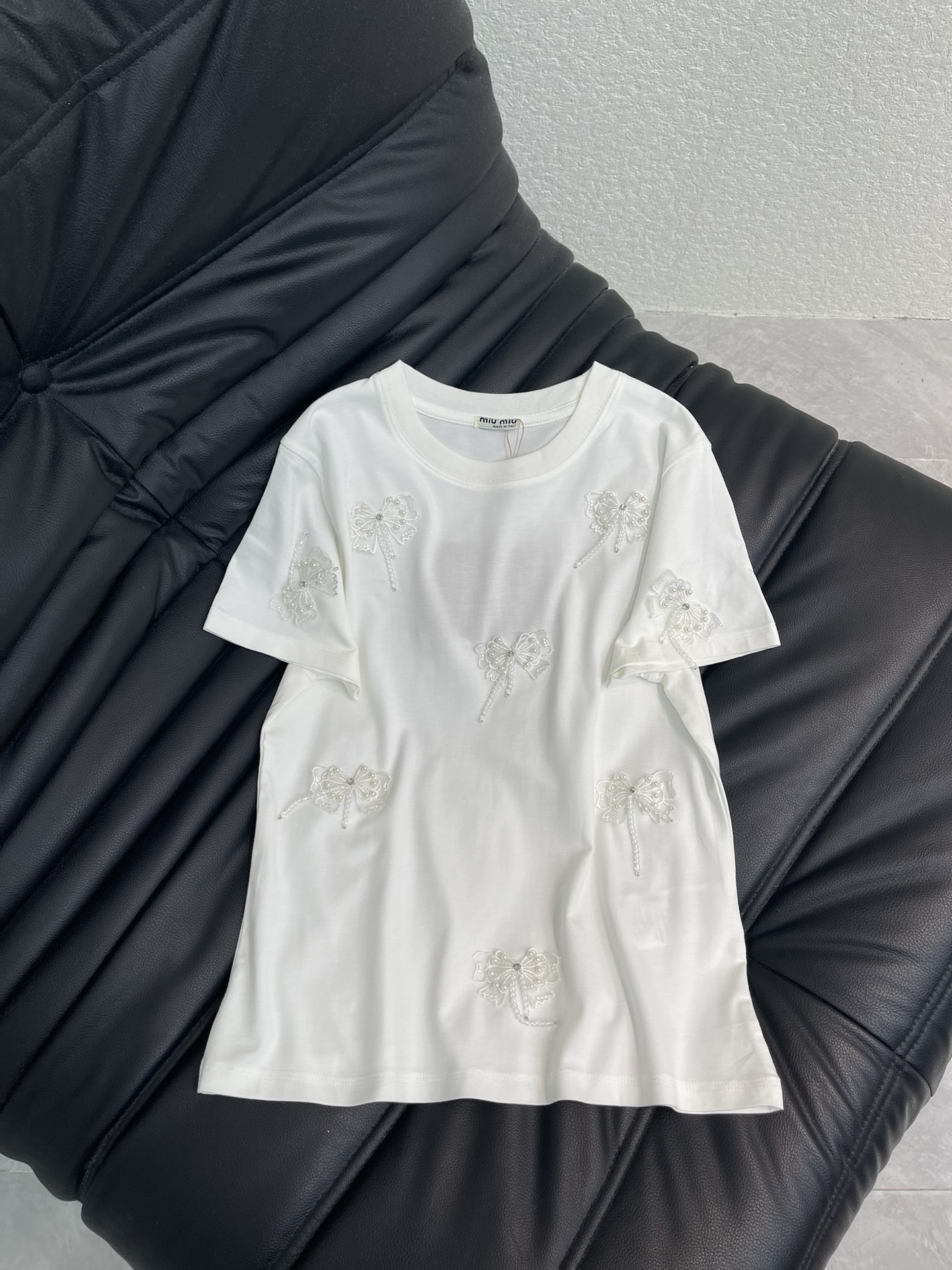 MiuMiu 미우미우 전신 비즈 리본 반팔 티셔츠 의류