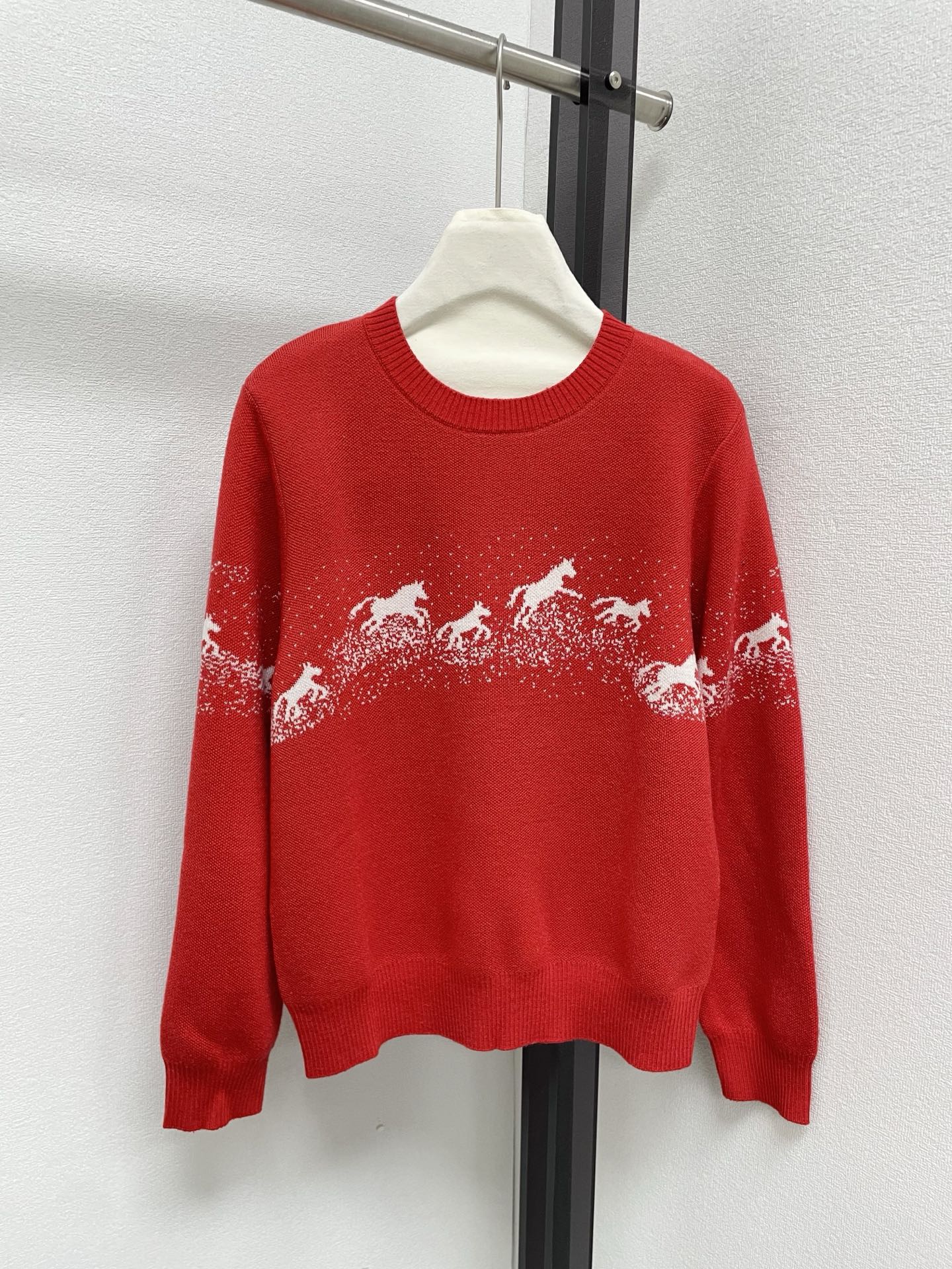 로로피아나(Loro Piana) 크루즈 신상 자카드 니트 긴팔 티셔츠 의류