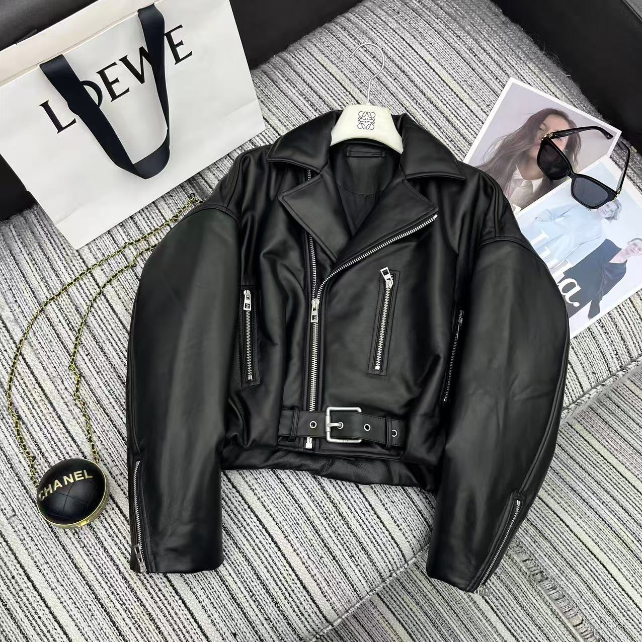 LOEWE 로에베 양가죽 칼라 패딩 자켓 재킷 의류