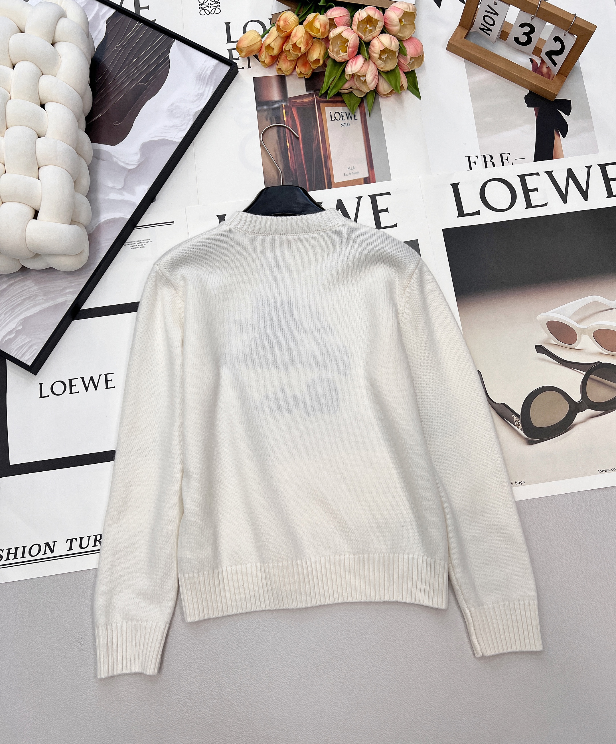 Louis Vuitton LV 루이비통 모노그램 자수 울 라운드 니트 의류