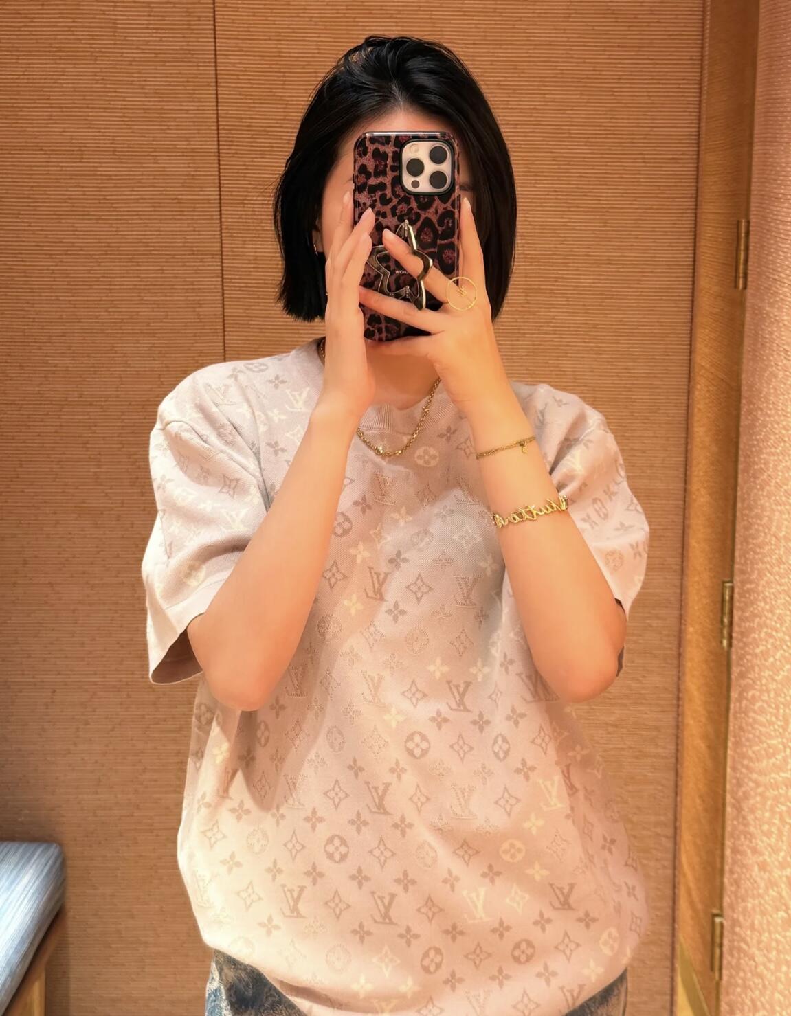 LOUIS VUITTON LV 루이비통 풀 자카드 니트 반팔 의류