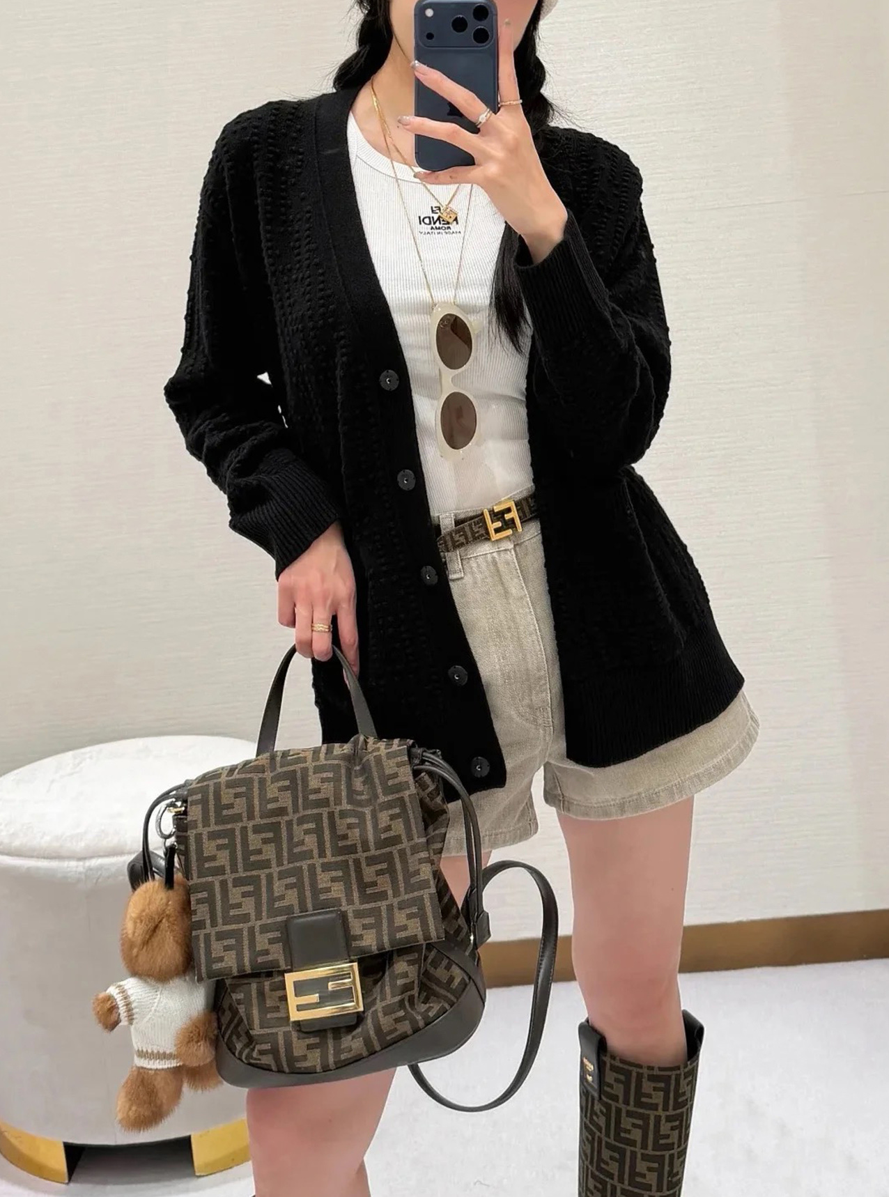 FENDI 펜디 웨이브 자카드 V넥 가디건 의류