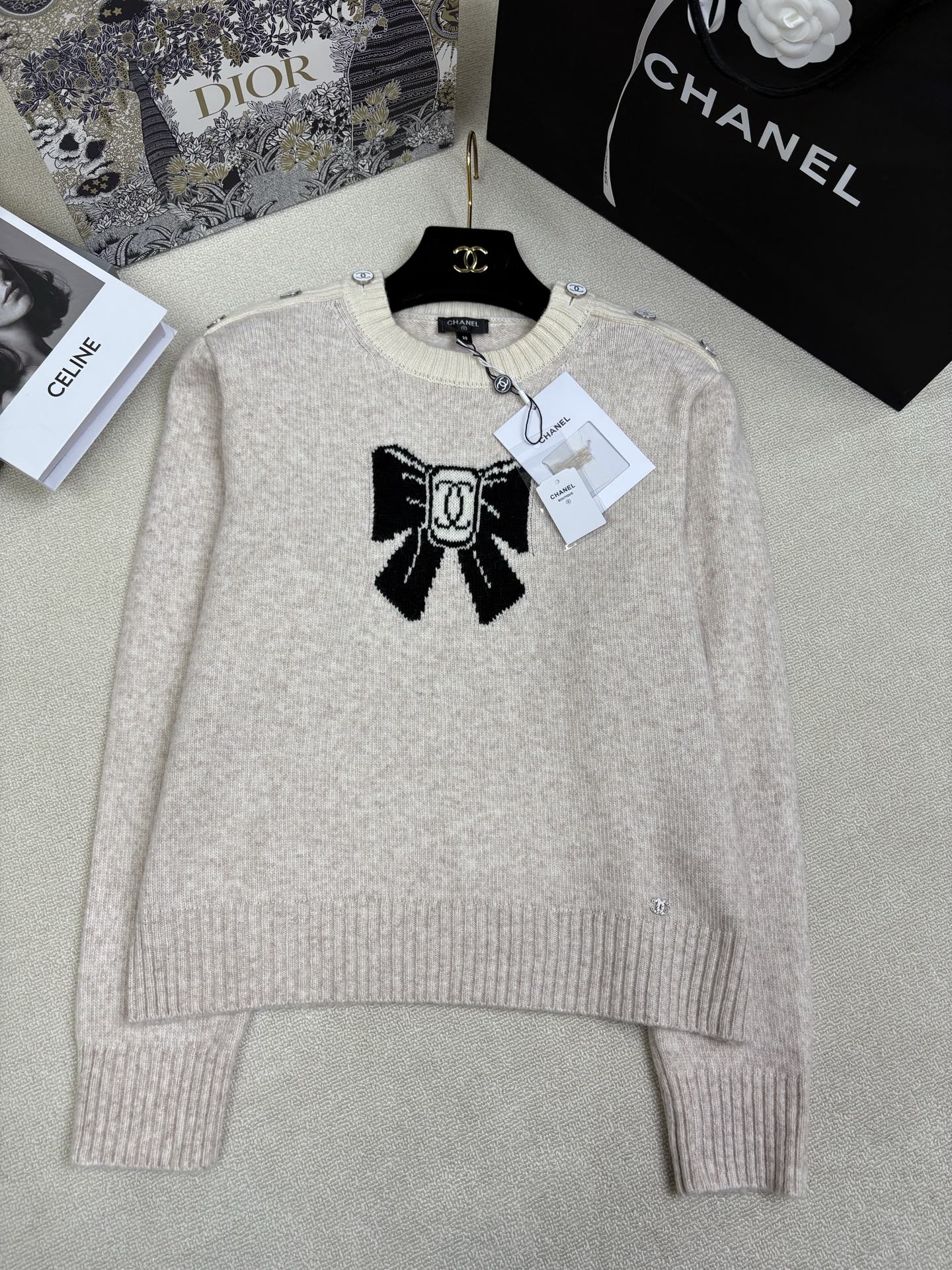 Chanel 샤넬 라운드 넥 니트 의류