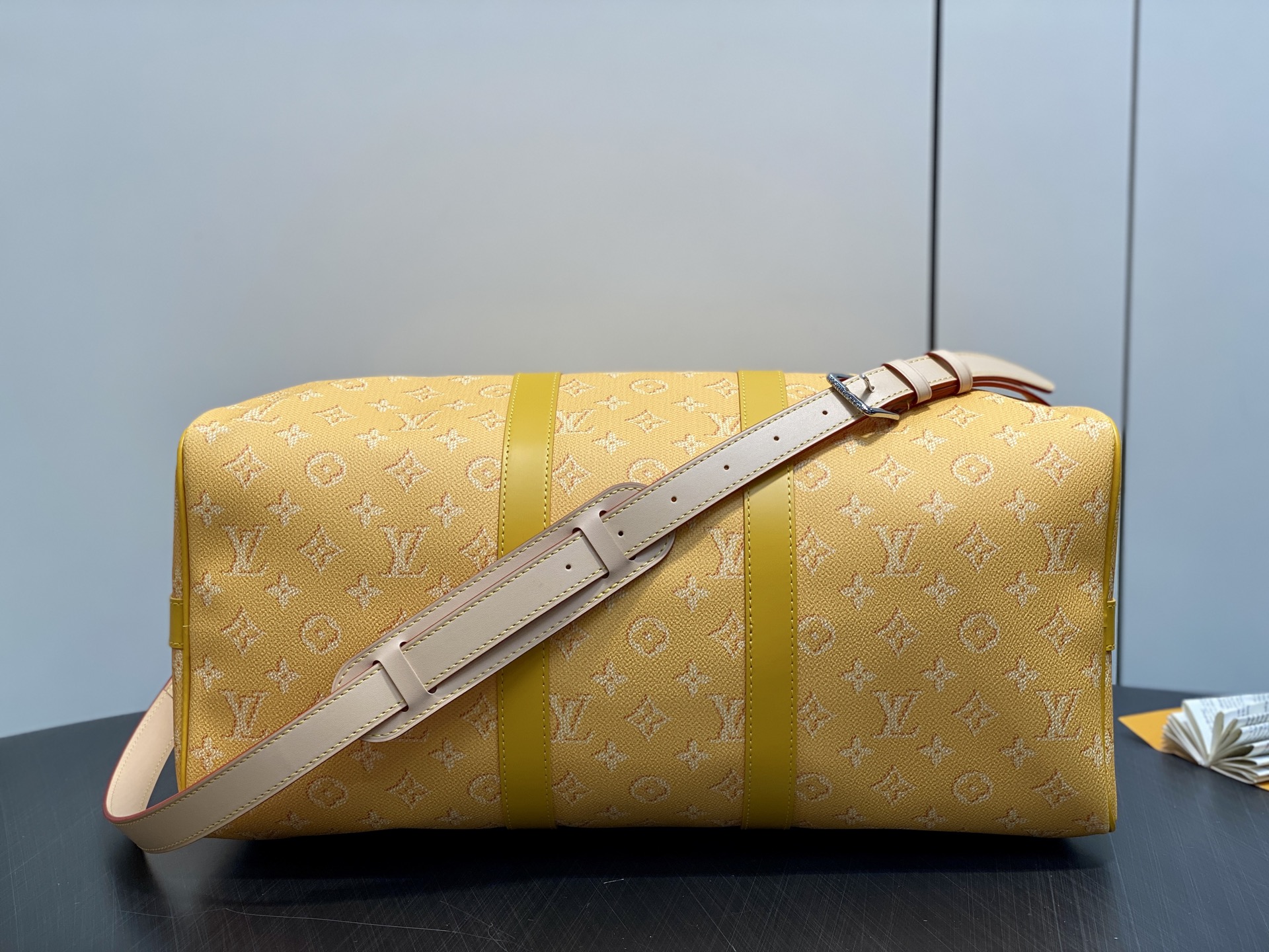 LV Keepall Bandoulière 45 루이비통 여행 가방 (모노그램 헤리티지)