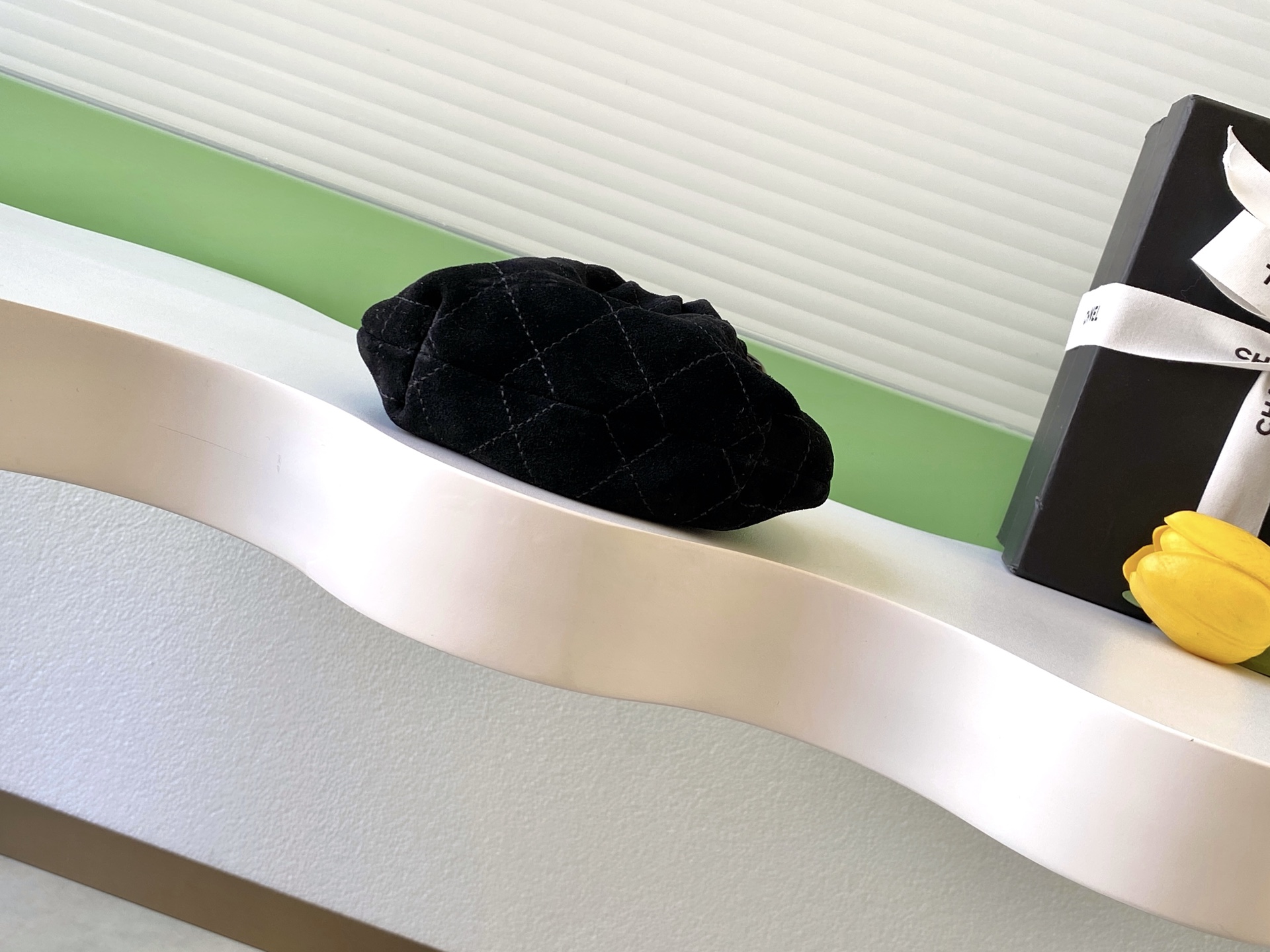 Chanel 26C Suede Tortoise Handle Bag (샤넬 26C 스웨이드 거북등무늬 핸들백 가방 스몰) - AS4981