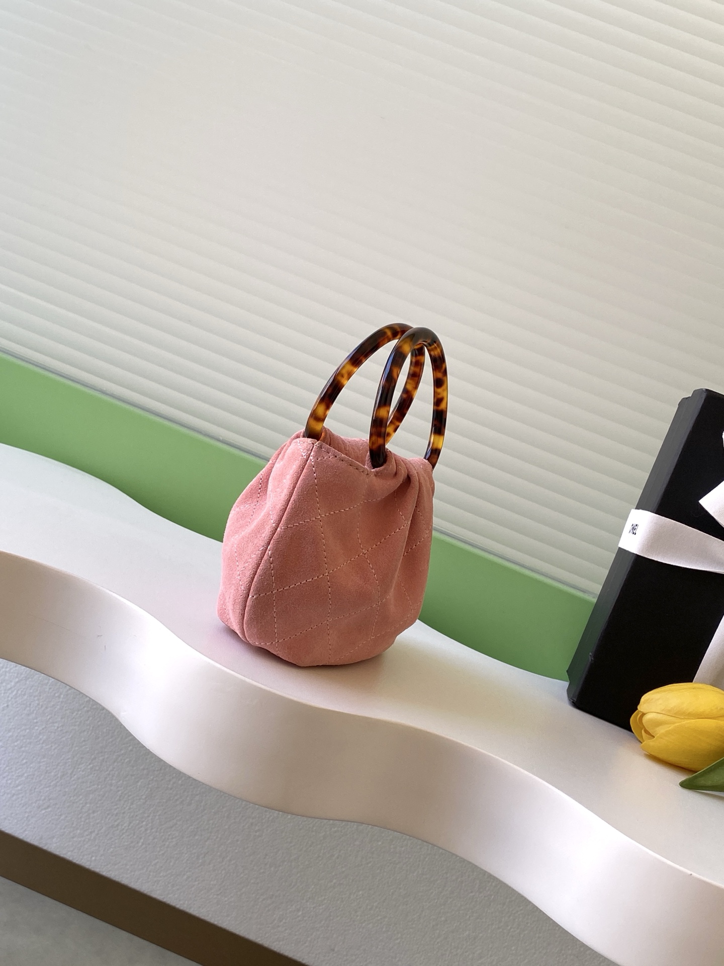 Chanel 26C Suede Tortoise Handle Bag (샤넬 26C 스웨이드 거북등무늬 핸들백 가방 스몰) - AS4981