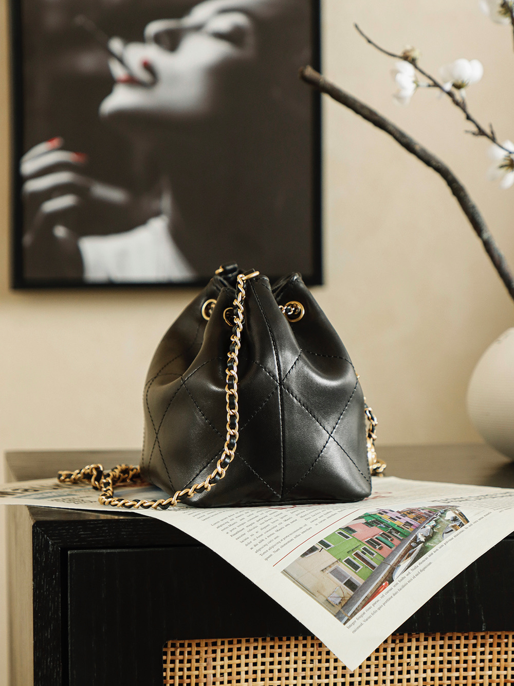 Chanel 25K Badge Bucket Bag (샤넬 25K 배지 버킷백 가방)