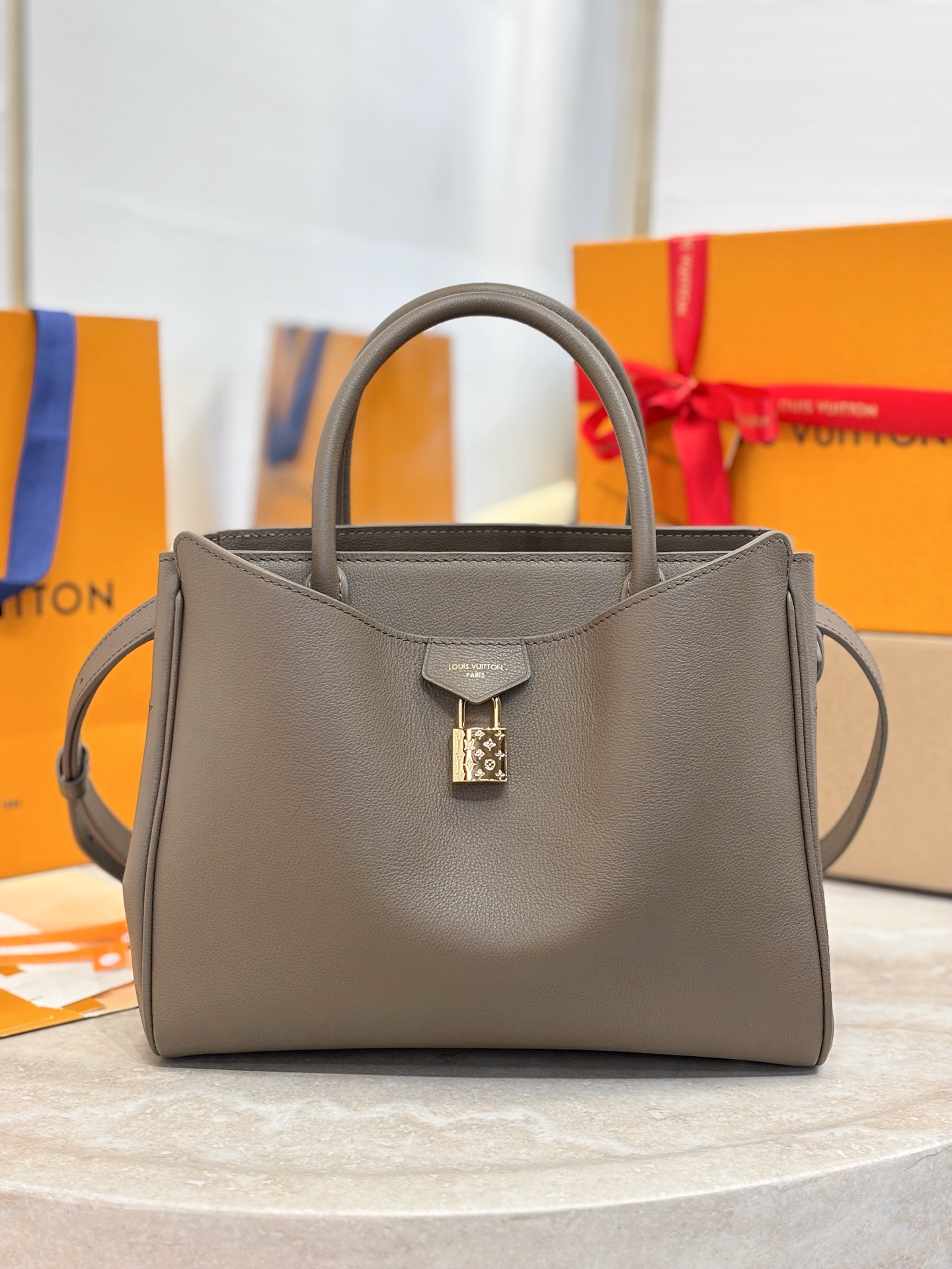 LV Vendôme Small Handbag PM(LV 루이비통 방돔 소형 핸드백 가방) - M27040