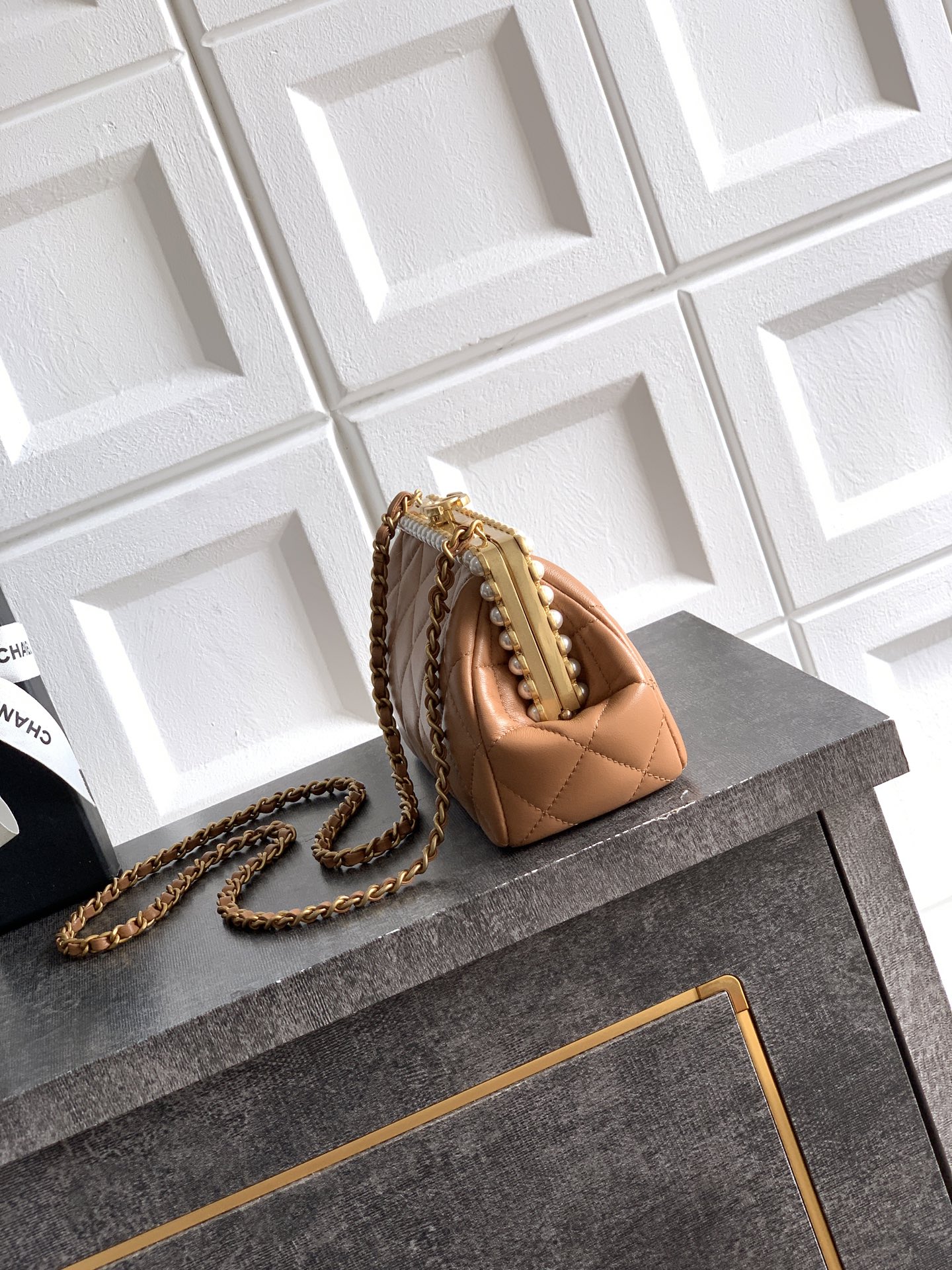 Chanel 26C Pearl Evening Bag (샤넬 26C 진주 이브닝 백) 가방