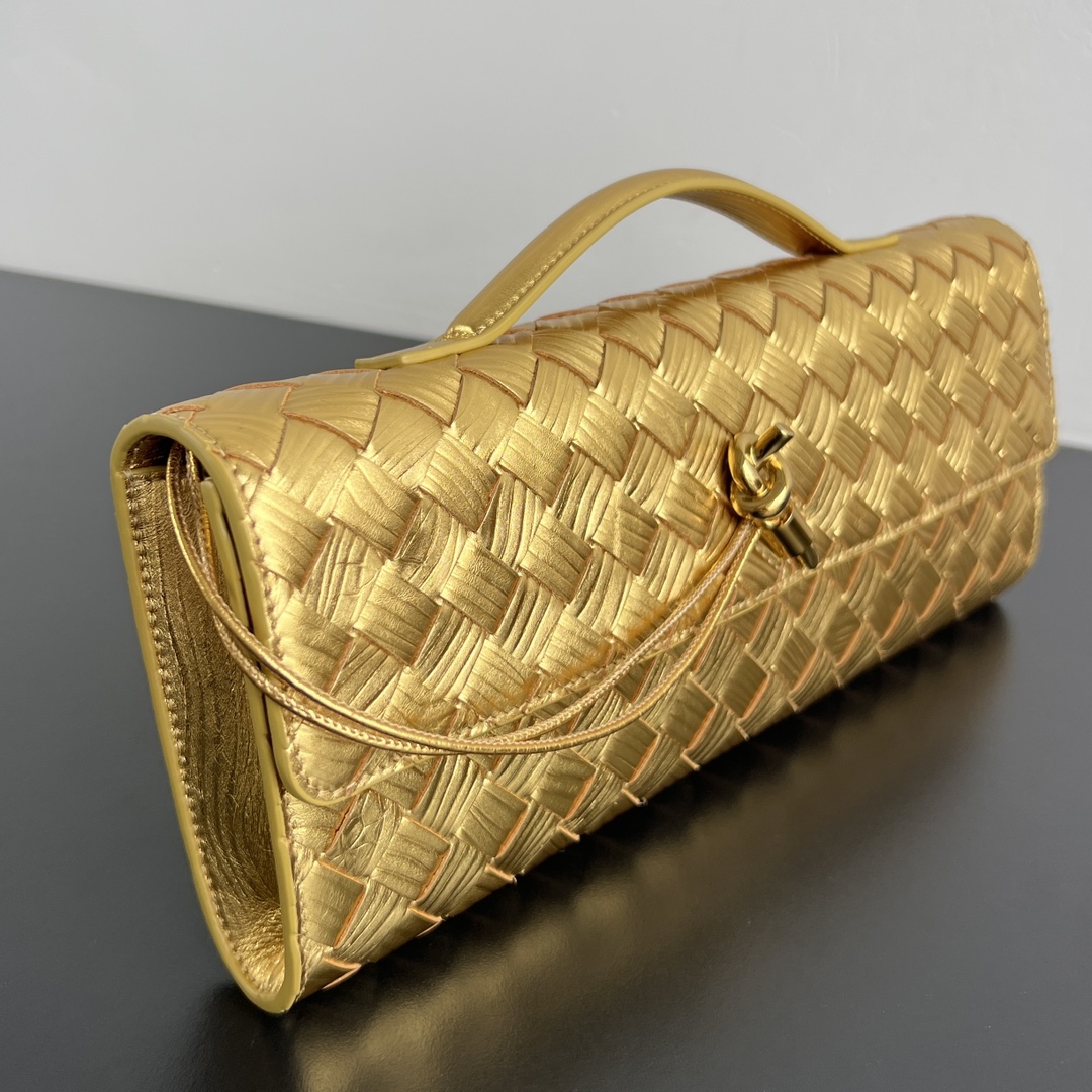 BOTTEGA VENETA BV 보테가 베네타 워터 리플(수포문) 클러치 백 - 741511 가방