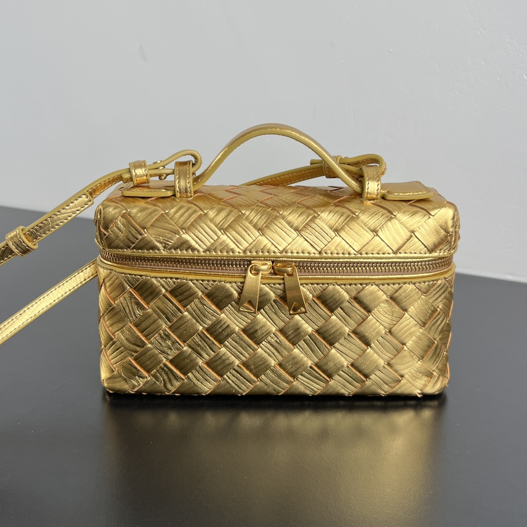 BOTTEGA VENETA BV Vanity Case (보테가 베네타 바니티 케이스 가방) - 789109