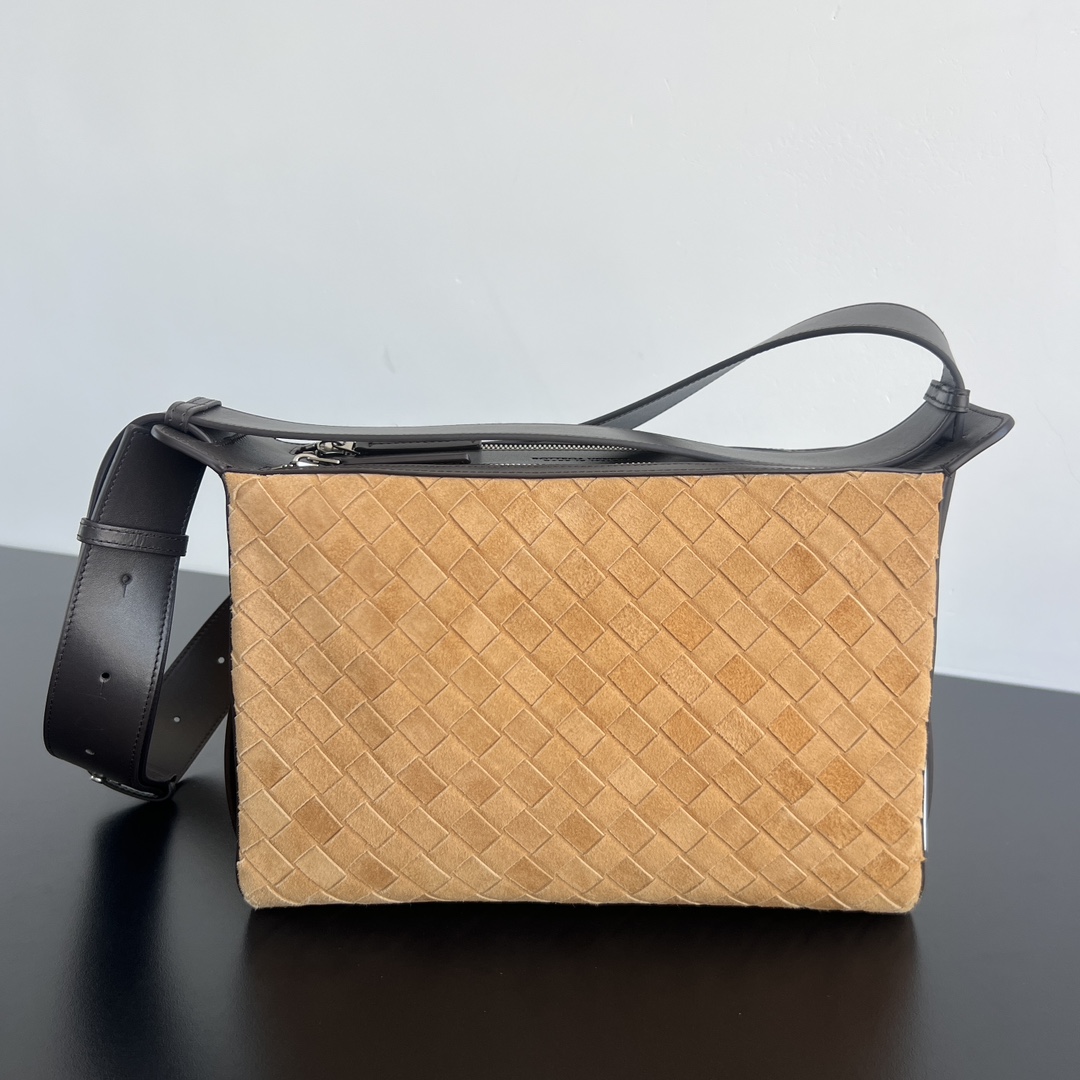 BOTTEGA VENETA BV Tribeca 보테가 베네타 스웨이드 런치박스백 - 836016 메신저백 가방