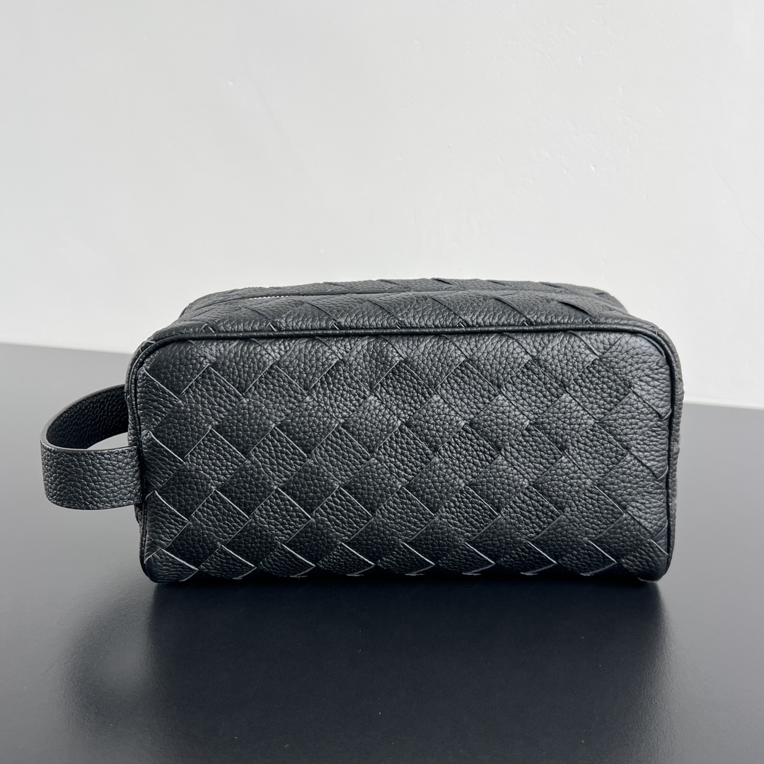 BOTTEGA VENETA BV 보테가 베네타 Intrecciato 인트레치아토 그레인 레더 파우치 - 729295 가방