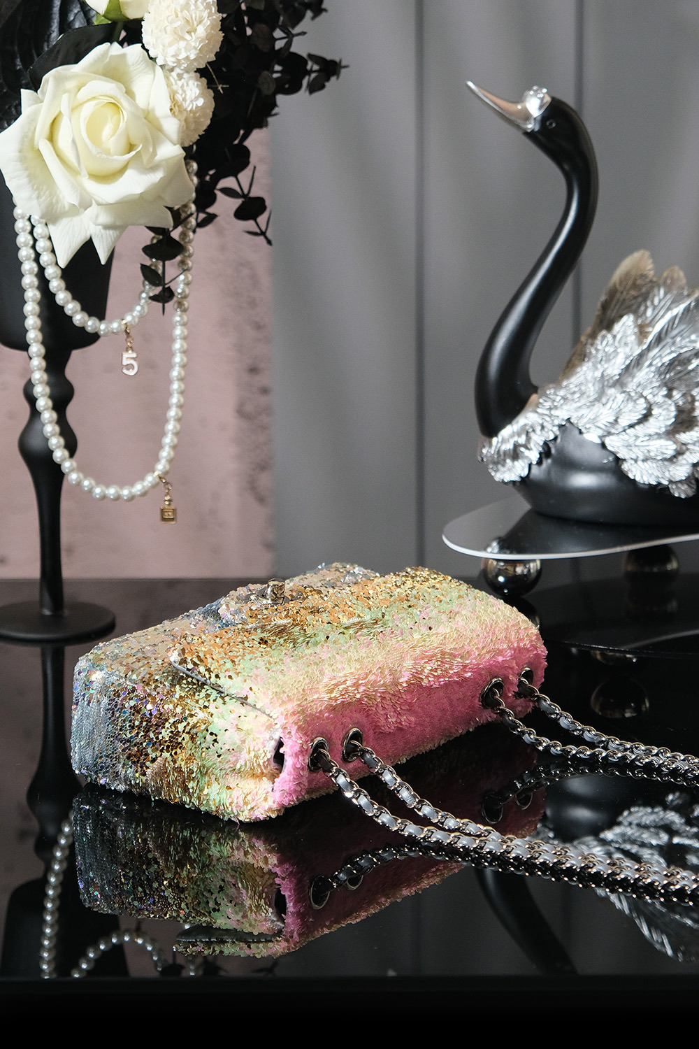 Chanel 샤넬 24P 시퀸 CF백 숄더백 가방