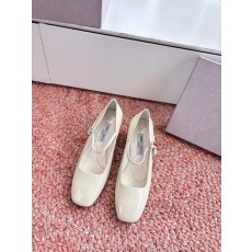 지미추(Jimmy Choo) 플라워 펌프스 구두 신발