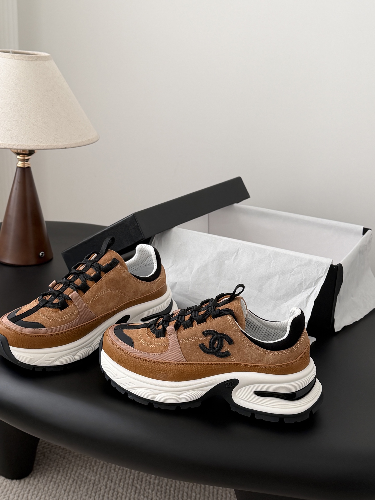 Chanel 샤넬 25C 캐주얼 스니커즈 신발