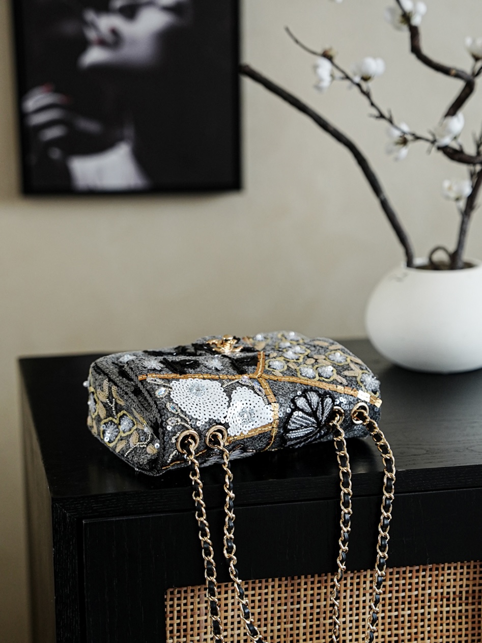 Chanel 샤넬 25A 메티에 다르(공방) 시리즈 - 자수 시퀸 CF백 숄더백 가방