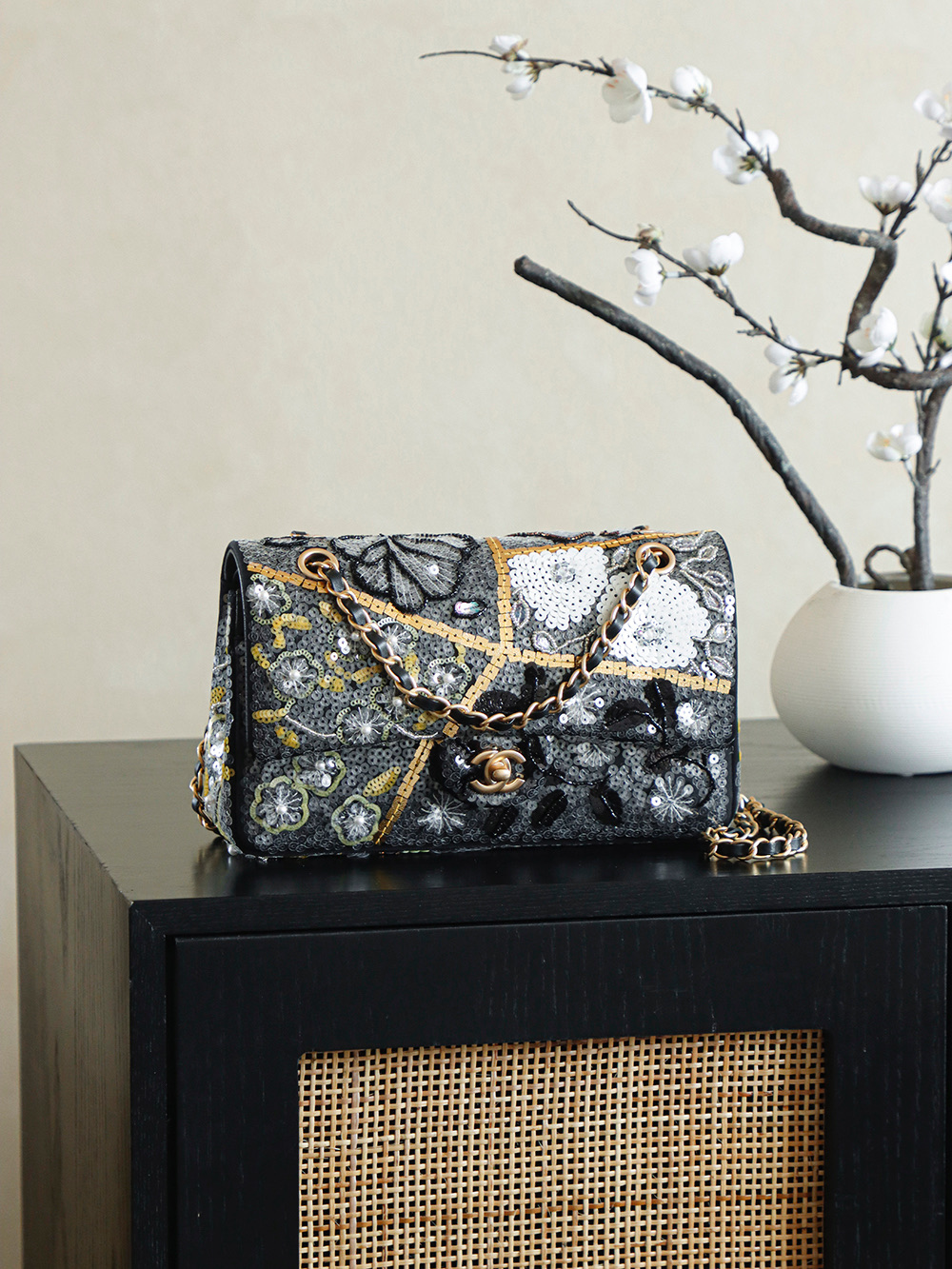 Chanel 샤넬 향수/메티에 다르(25A) 리미티드 자수 CF백 숄더백 가방