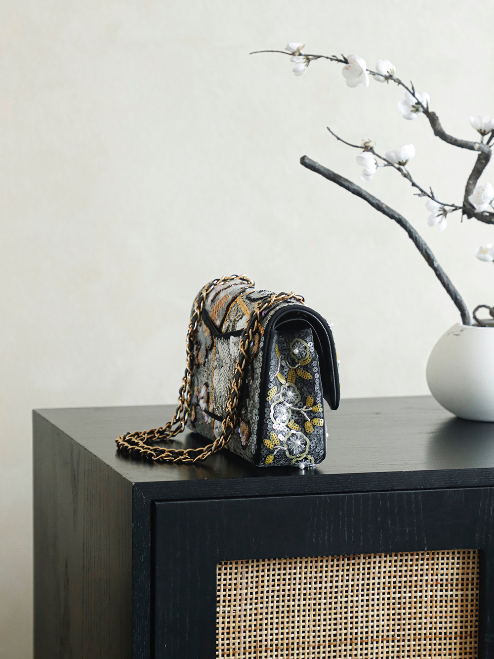 Chanel 샤넬 향수/메티에 다르(25A) 리미티드 자수 CF백 숄더백 가방