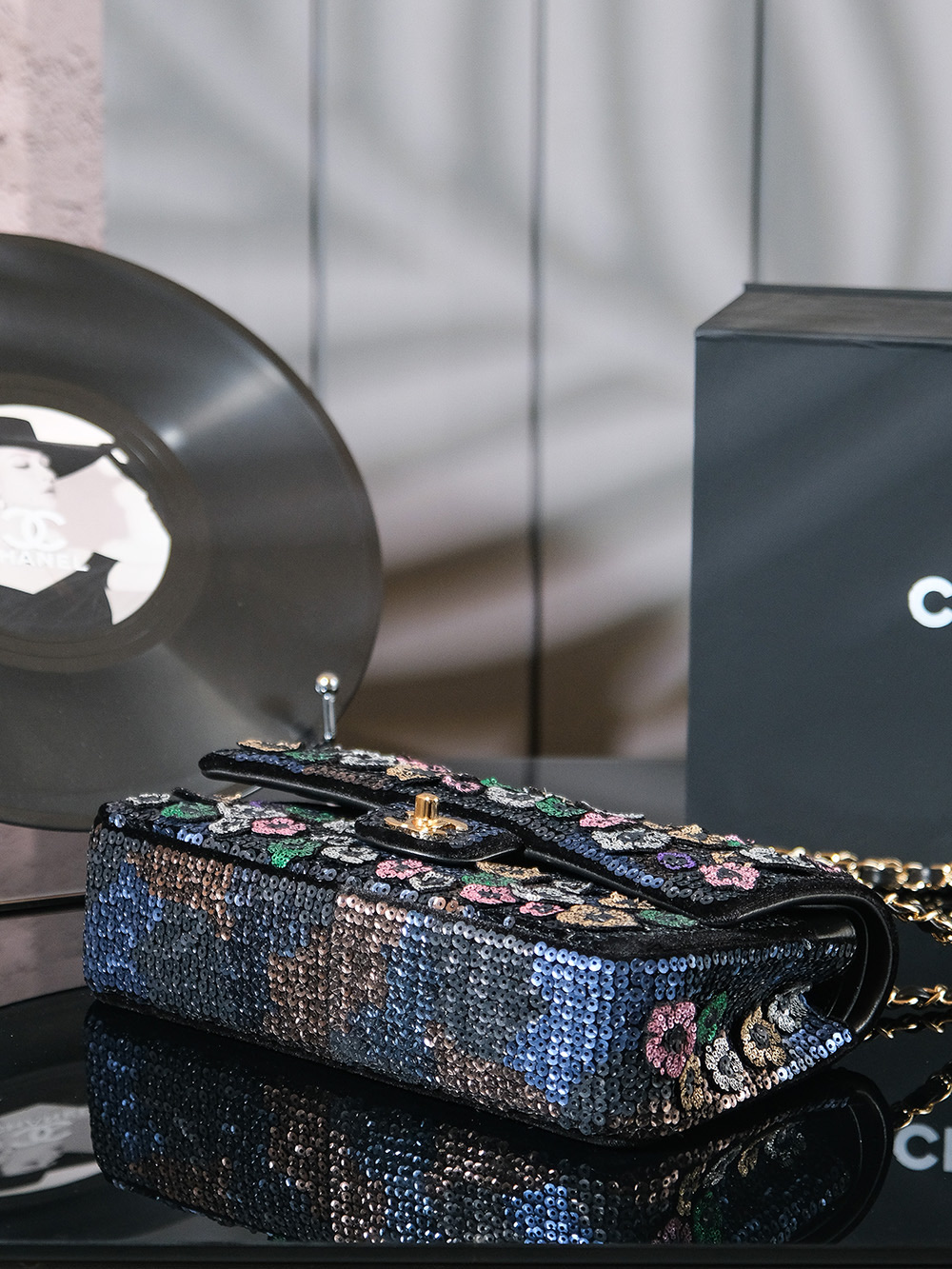 Chanel 25p 샤넬 메티에 다르(공방) 시퀸 더블 플랩 CF백 숄더백 가방