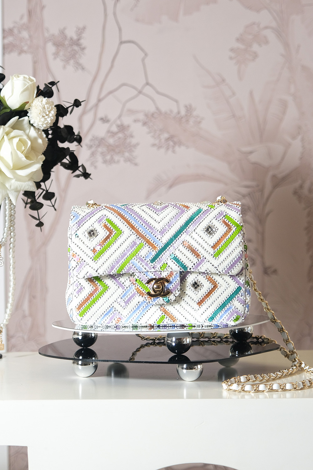 Chanel 24A 샤넬 메티에 다르(공방) 중공 시퀸 CF백 (20cm) 숄더백 가방