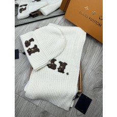 LV 루이비통 울 혼방 모자 & 목도리 세트