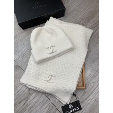 Chanel 샤넬 울 혼방 모자 & 목도리 세트