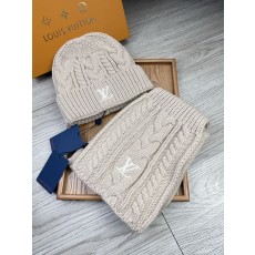Louis Vuitton LV 루이비통 울 & 토끼털 모자·넥워머 세트