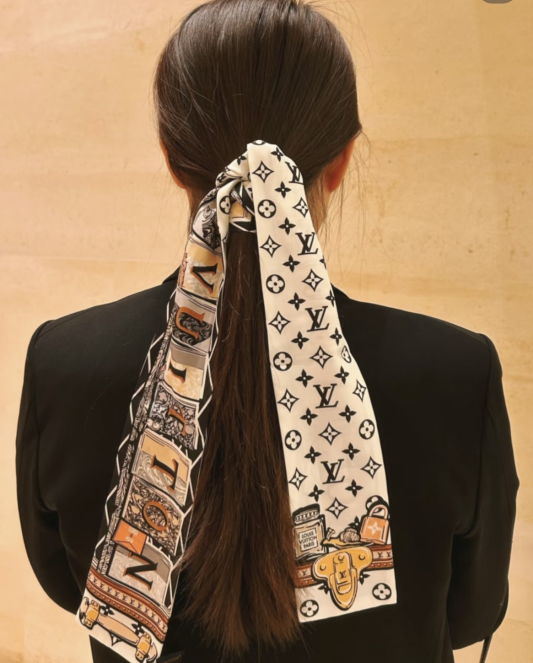 LV 루이비통 멀티 트윌리 실크 스카프
