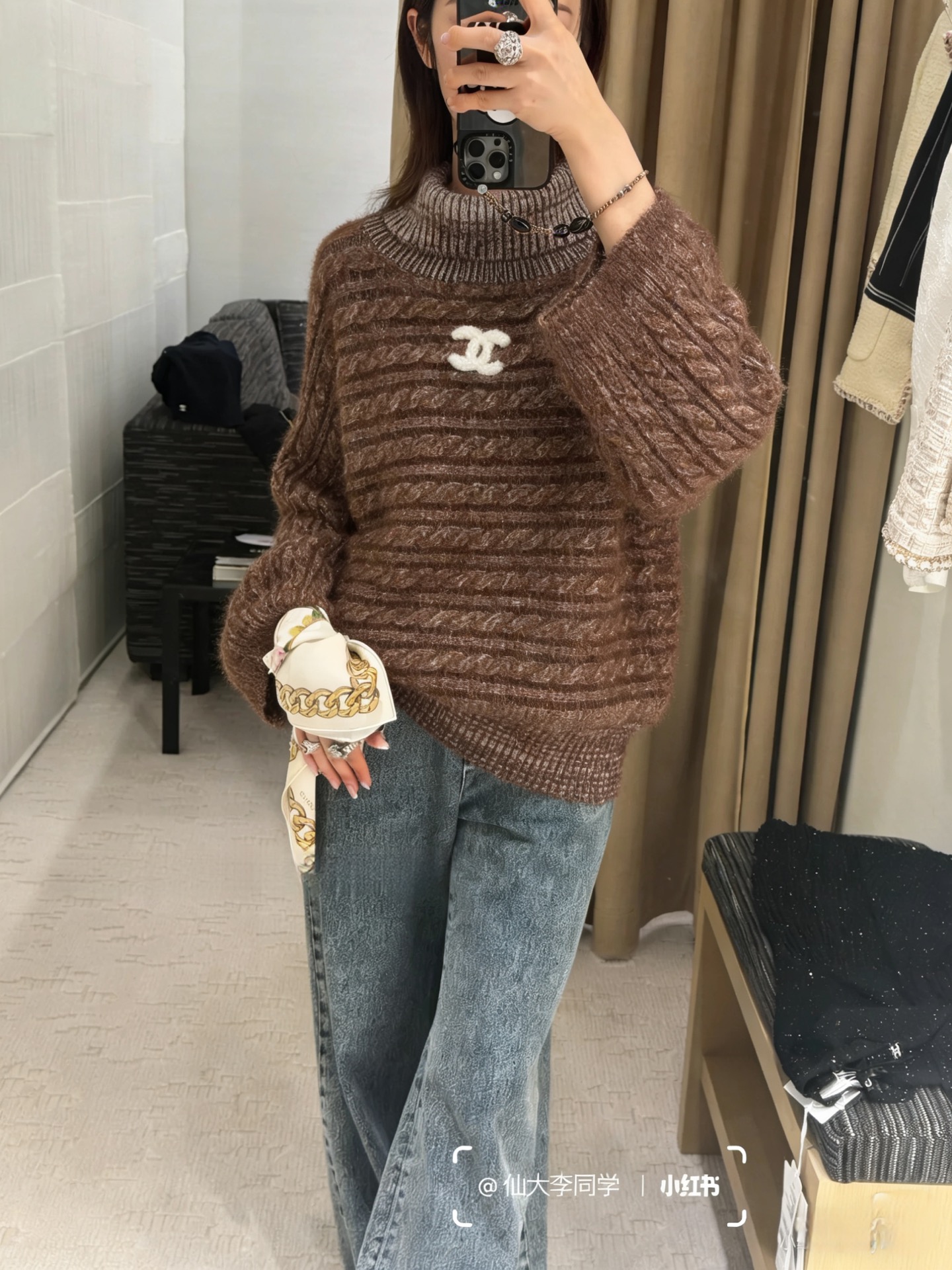 Chanel 샤넬 하이넥 캐러멜 니트 의류