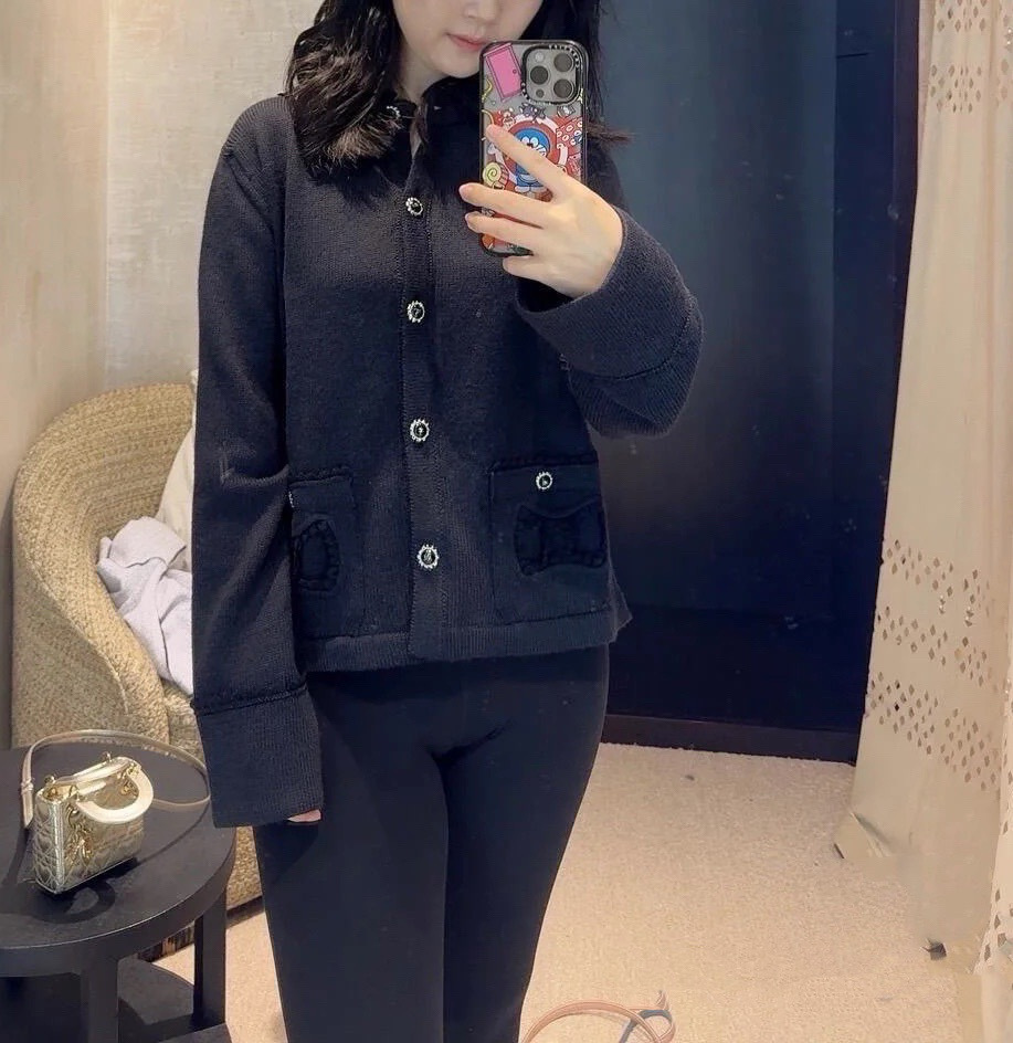 Chanel 샤넬 25N 베이비 돌 카라 가디건 의류