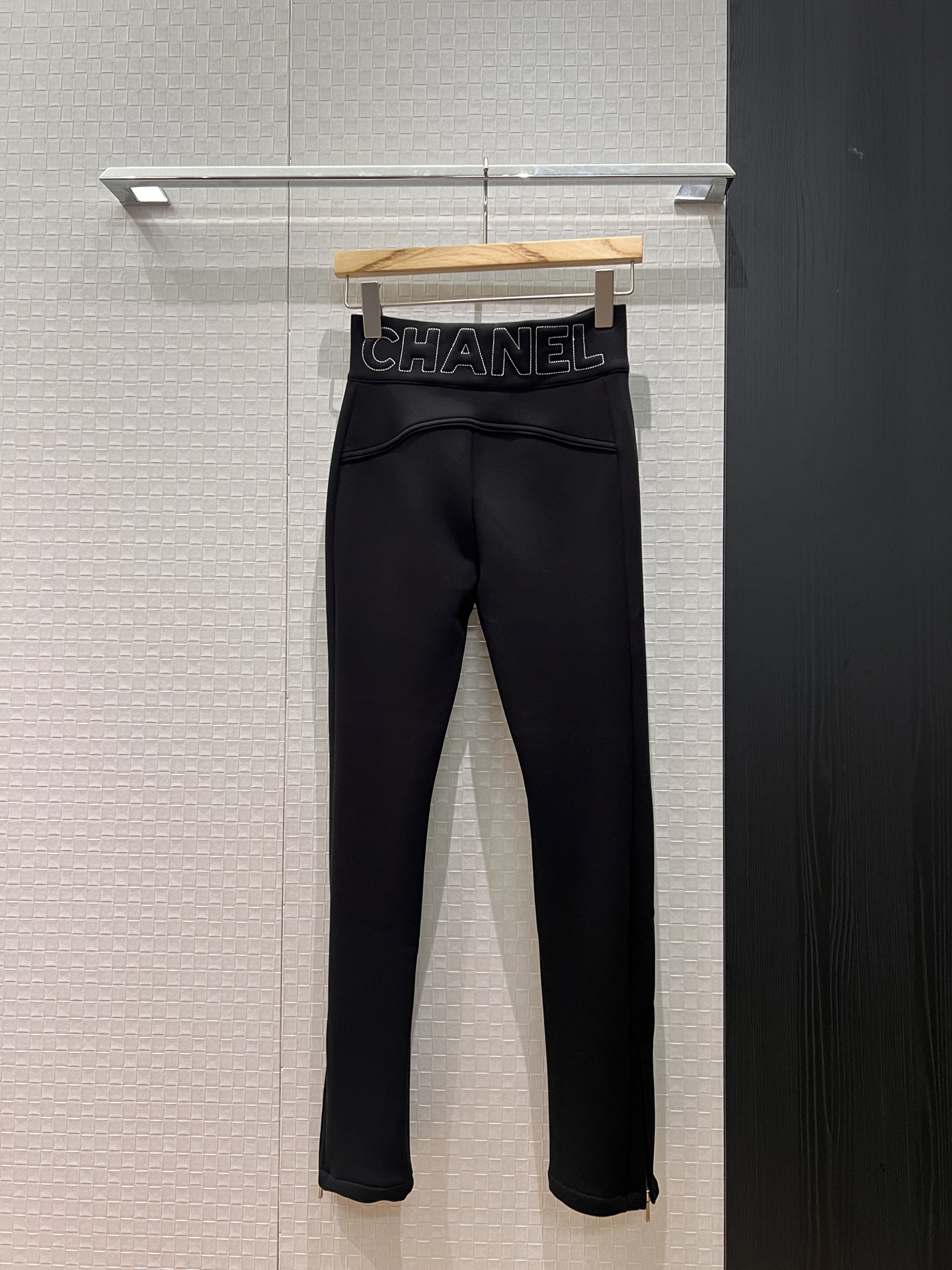 Chanel 샤넬 하이웨스트 집퍼 트임 스페이서(태양면) 슬림핏 팬츠 바지 의류