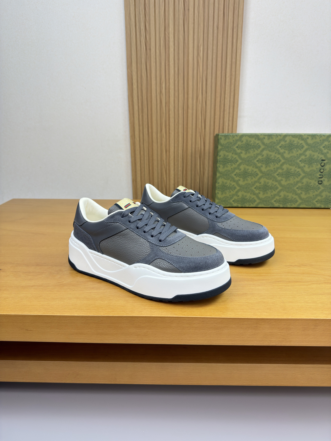 구찌(GUCCI) 믹스 레더 하이엔드 스니커즈 (프리미엄) 신발