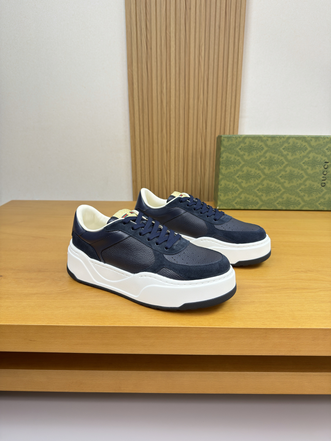 구찌(GUCCI) 믹스 레더 하이엔드 스니커즈 (프리미엄) 신발