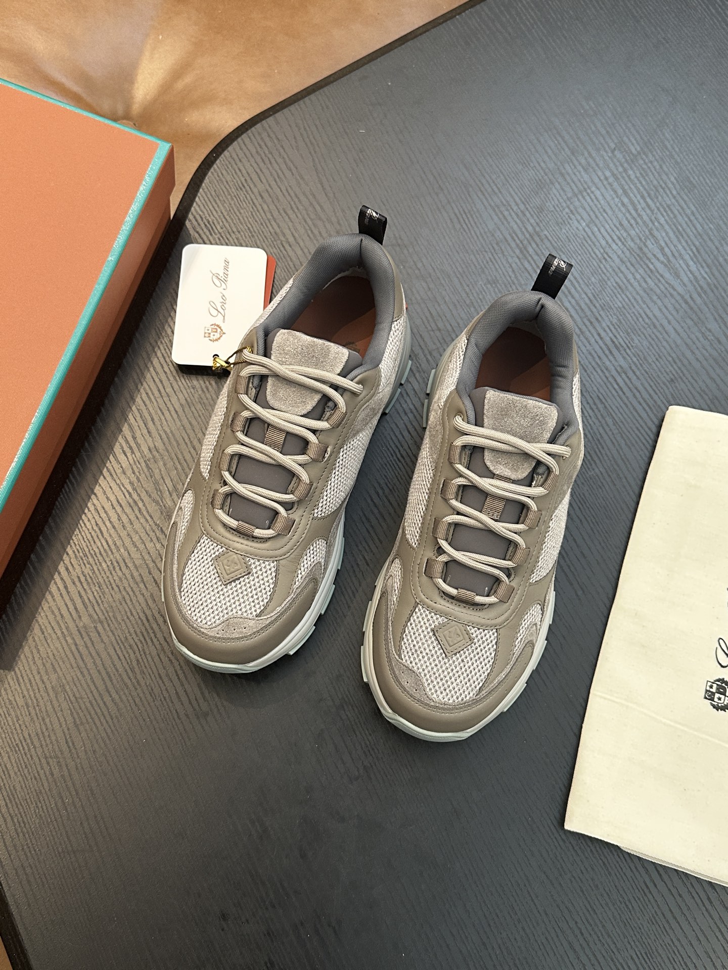 Loro Piana 로로 피아나(LP) Cairn Walk 남성 스니커즈 (하이 퀄리티) 신발