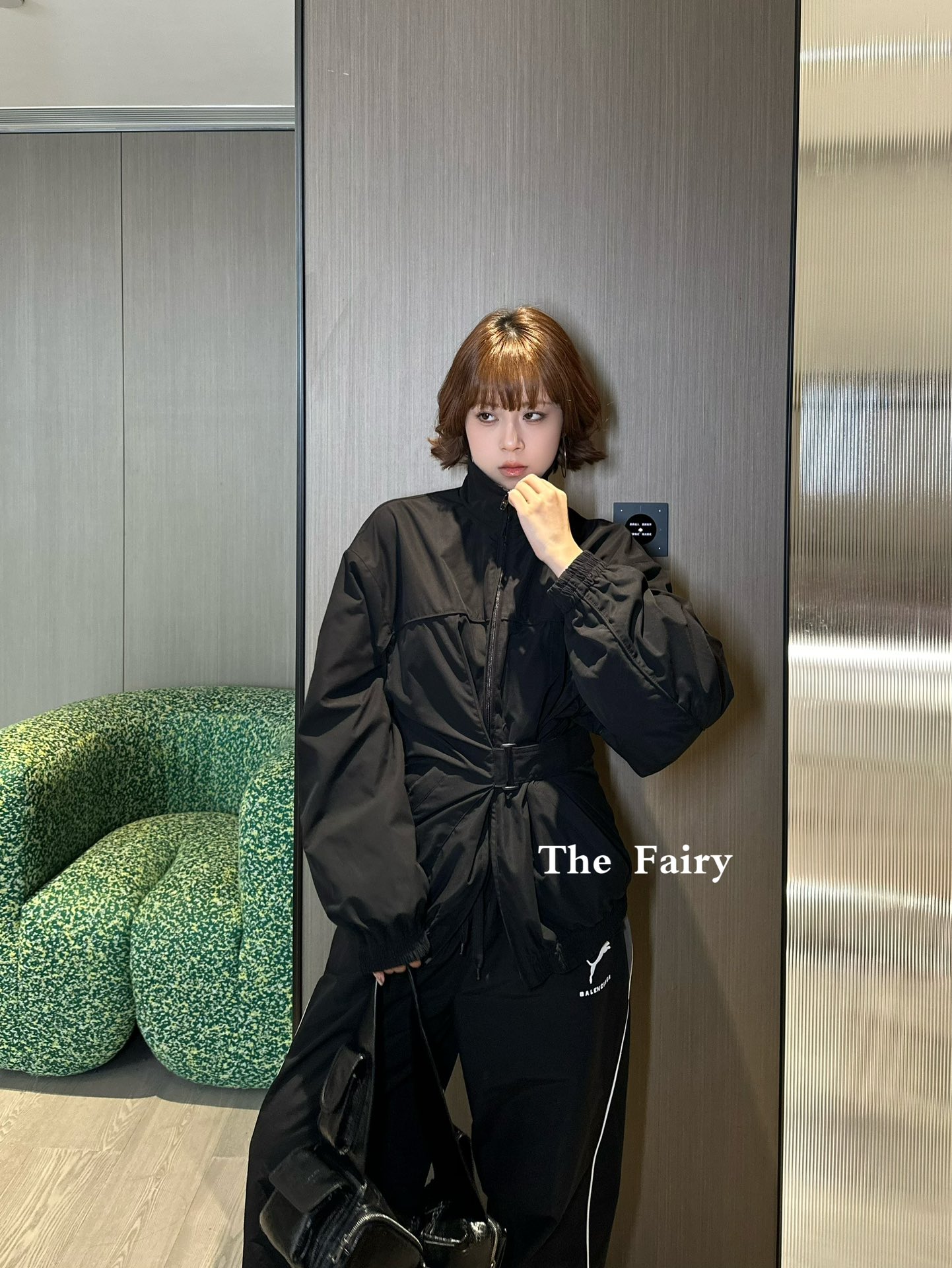 발렌시아가(Balenciaga) 트랙슈트 미디엄 핏 윈드브레이커 자켓 재킷 의류