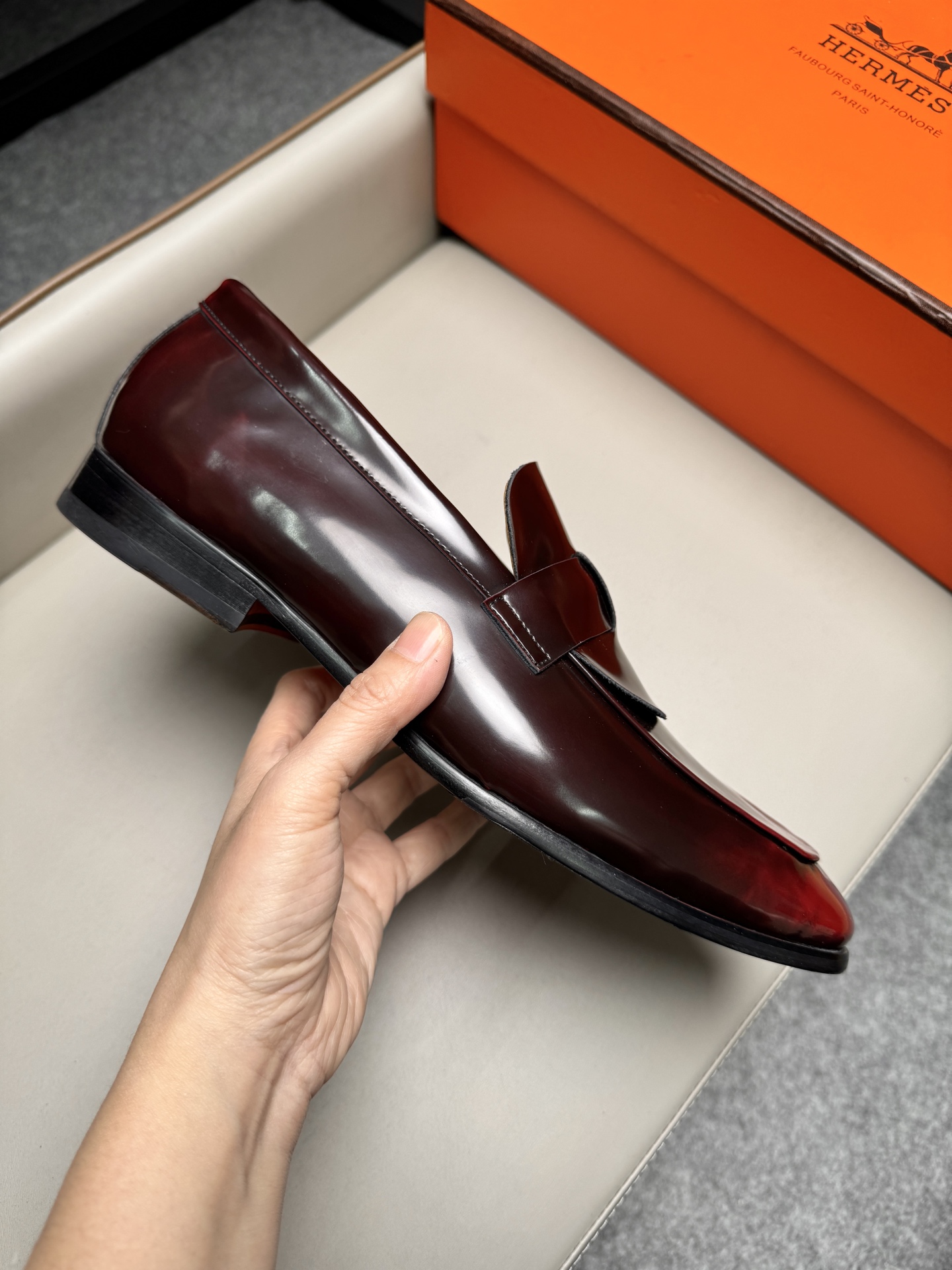 에르메스(Hermes) 파티나 카프스킨 로퍼/더비 구두 신발