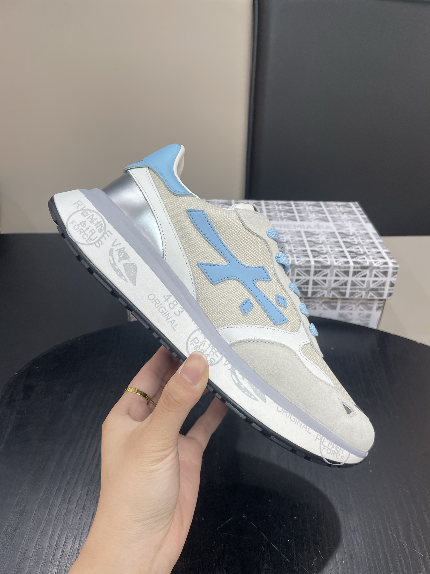 프레미아타(PREMIATA) 프리미엄 믹스 레더 스니커즈 신발