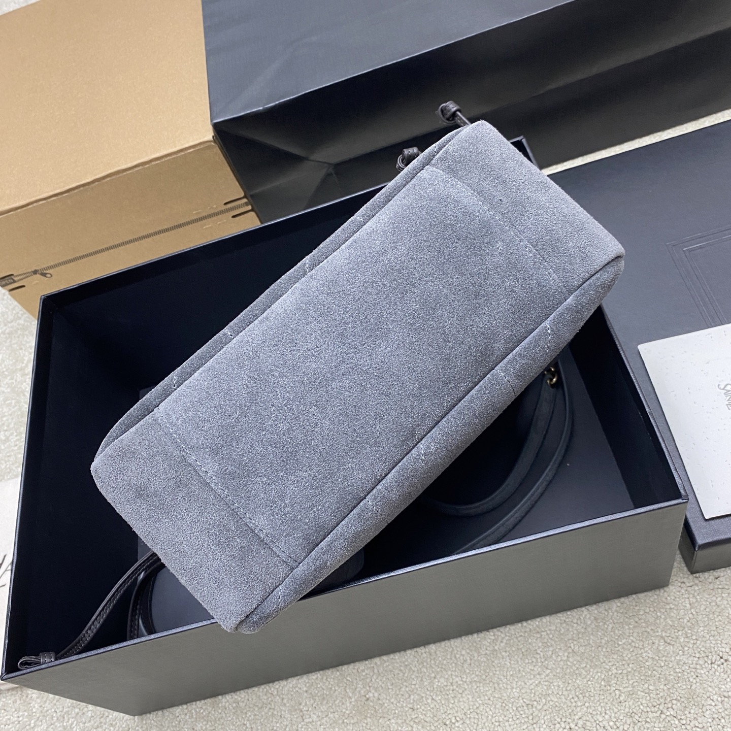 생로랑(YSL) 제이미 Jamie 4.3 시티 그레이 스웨이드 미니 토트백 숄더백 가방