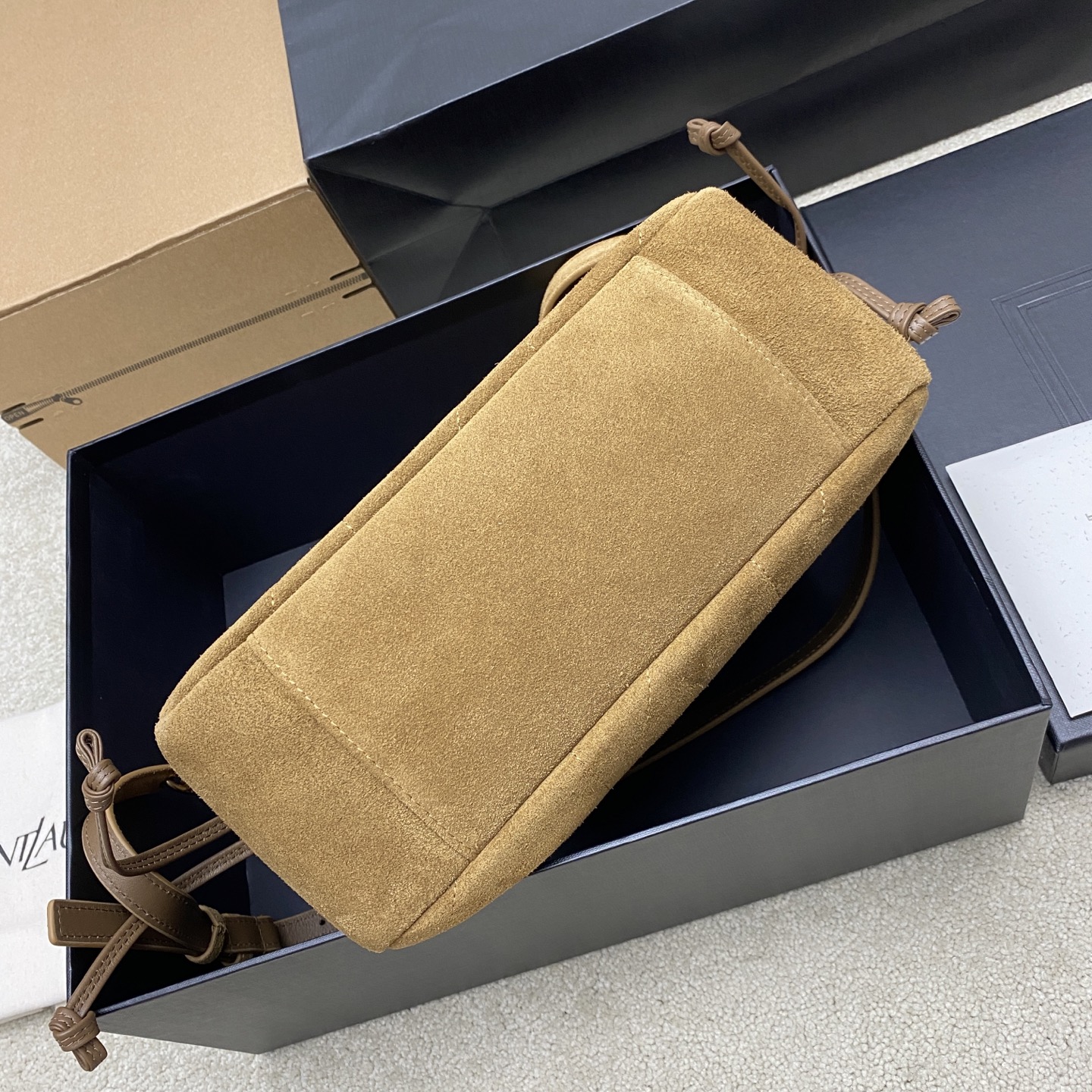 생로랑(YSL) 제이미 4.3 골드 리프 브라운 미니 토트백 숄더백 가방