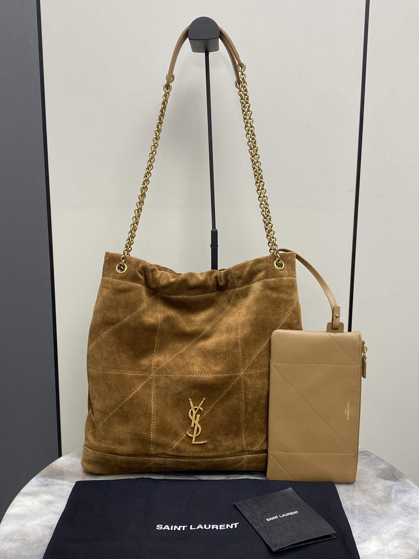 생로랑(YSL) 포숑(POCHON) 카라멜 브라운 스웨이드 숄더백 가방