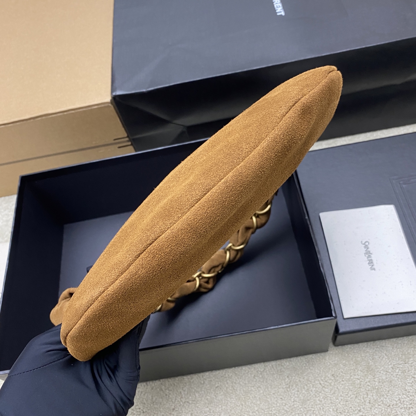 생로랑(YSL) 아말리아(Amalia) 카라멜 브라운 스웨이드 핸드백 가방