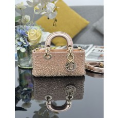 디올(Dior) 레이디 디조이(Lady D-Joy) 스몰 - 비즈 자수 토트백 숄더백 가방