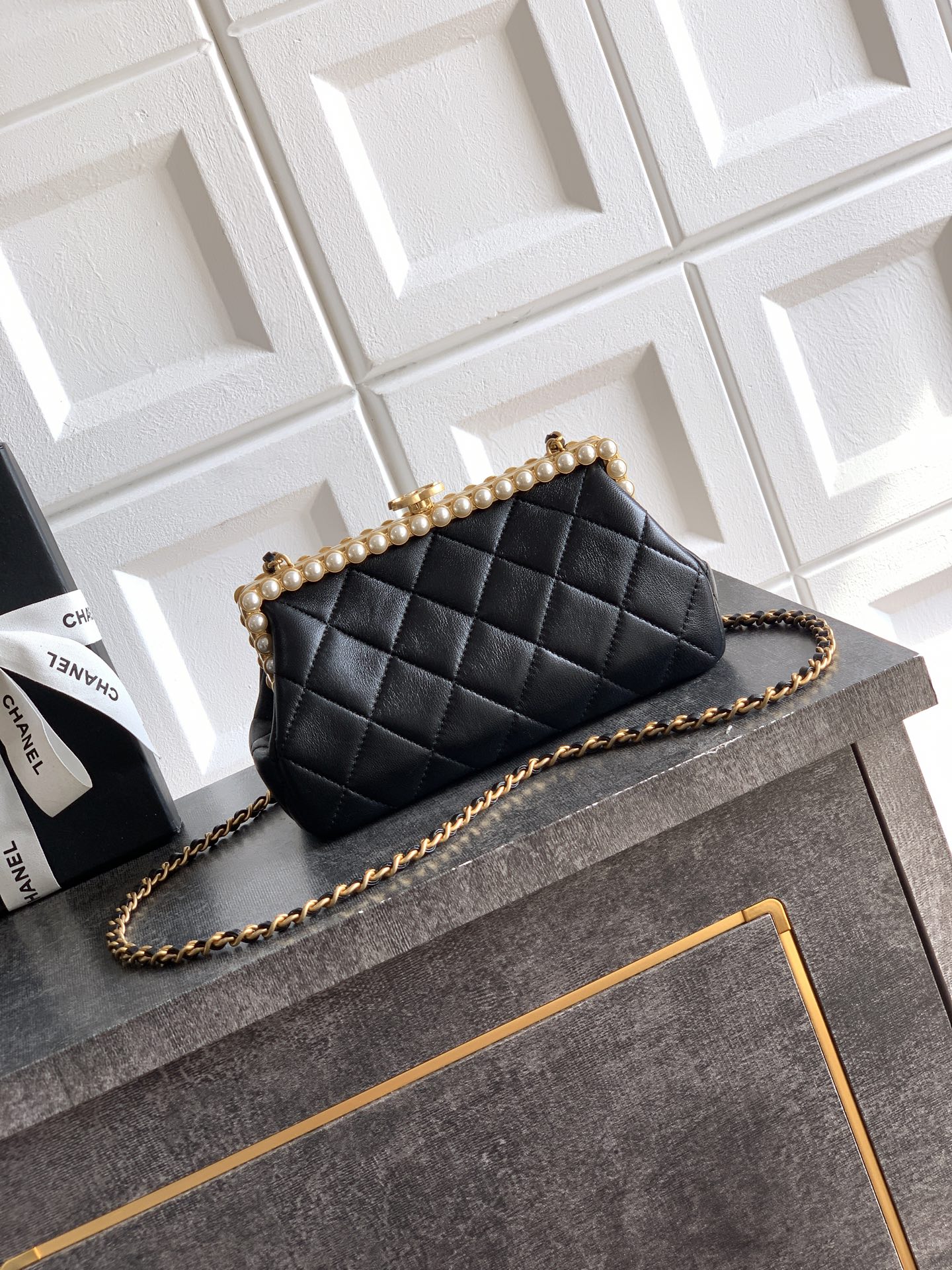 Chanel 26C Pearl Evening Bag (샤넬 26C 진주 이브닝 백) 가방