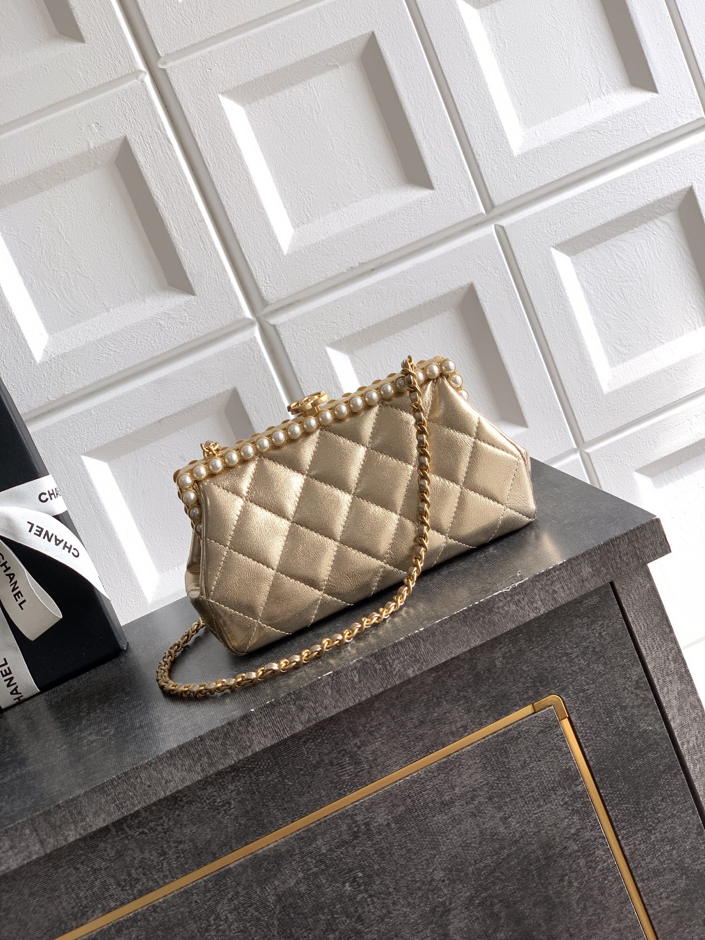 샤넬(Chanel) 26C 샴페인 골드 진주 이브닝 백 숄더백 가방