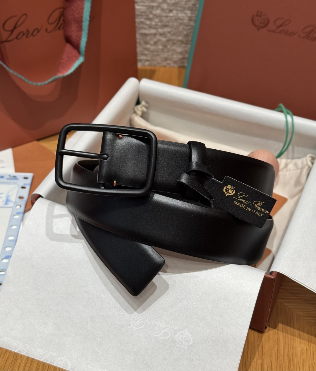 로로 피아나(Loro Piana) LP 벌룬 남성 스무스 가죽 벨트